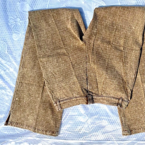 Y2K retro slim fit Bootcut Pants with Side split in beige/tan US Size  8 - Picture 5 of 5